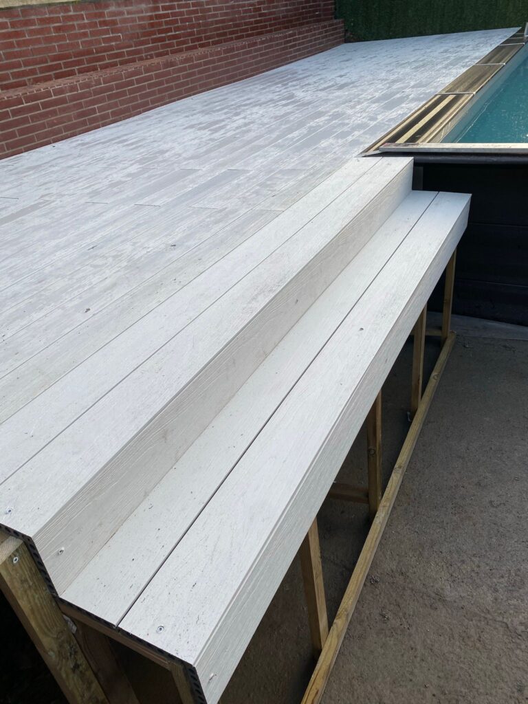 Tarima tecnológica de exterior